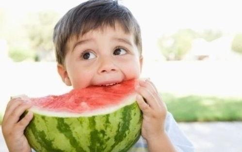 娱乐吃瓜酱缓解姨妈痛,轻松缓解姨妈痛的神奇秘籍