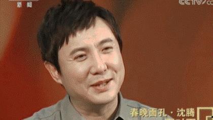 娱乐圈离谱的吃瓜群众是谁,揭秘离谱吃瓜群众的神秘身份